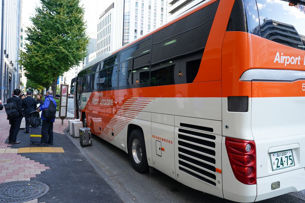 Narita Airport Limousine Bus Guide — Routes, Booking & Tips (2026)